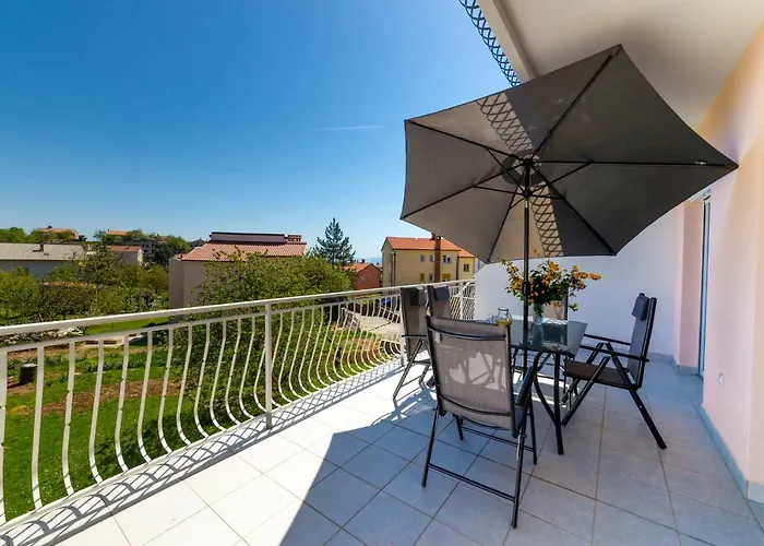 Raspolic Apartmán *